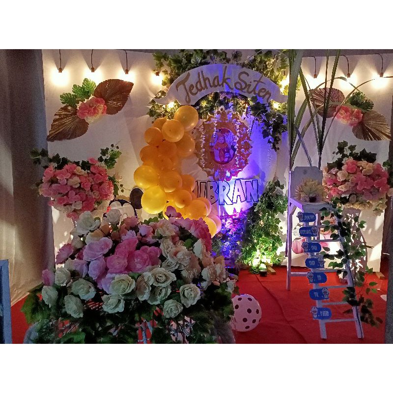 Dekorasi tedhak siten