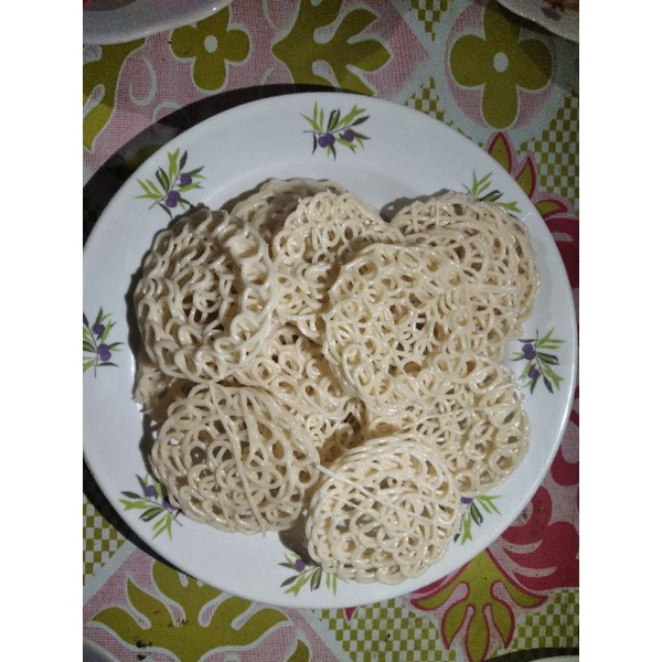 

SEBLAK MENTAH/KRUPUK MENTAH SERBA 6000/250 GRM