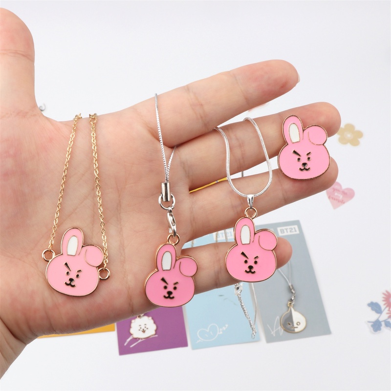 KPOP   Cartoon Bracelet Necklace Keychain Brooch Metal Charm Phone Straps