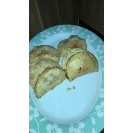 

cireng isi ayam mercon
