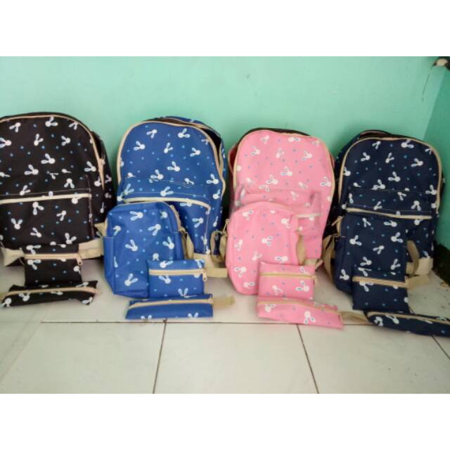 tas gendong playboy