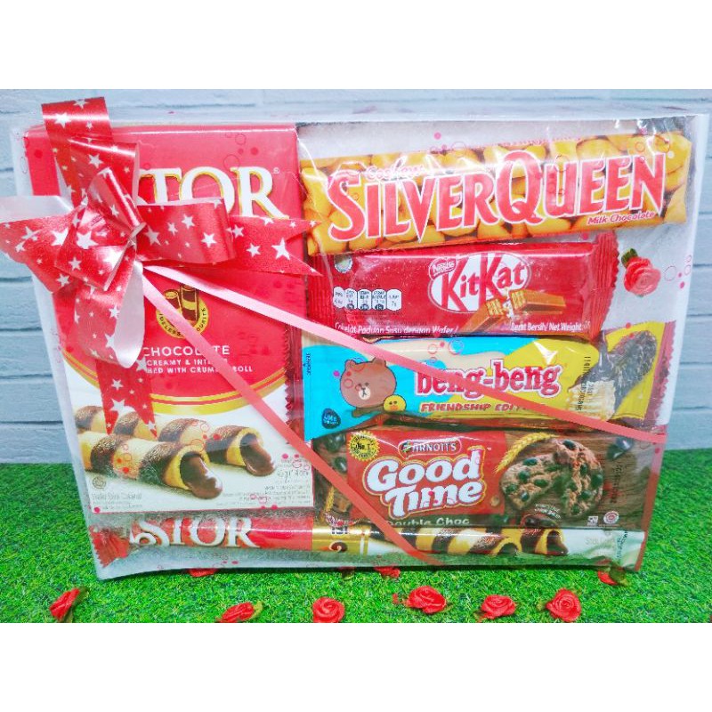 [READY] Snack Box Mini Gift Hamper Birthday Hadiah Kado Ultah Valentine Parcel Lebaran Natal Wisuda (D)