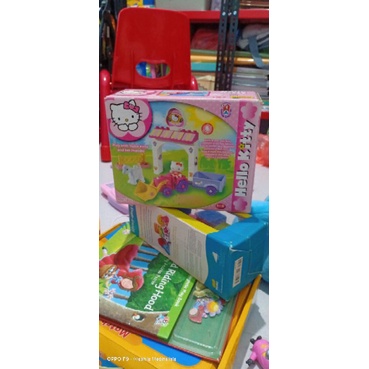 Preloved mainan anak Lego Hello kitty traktor