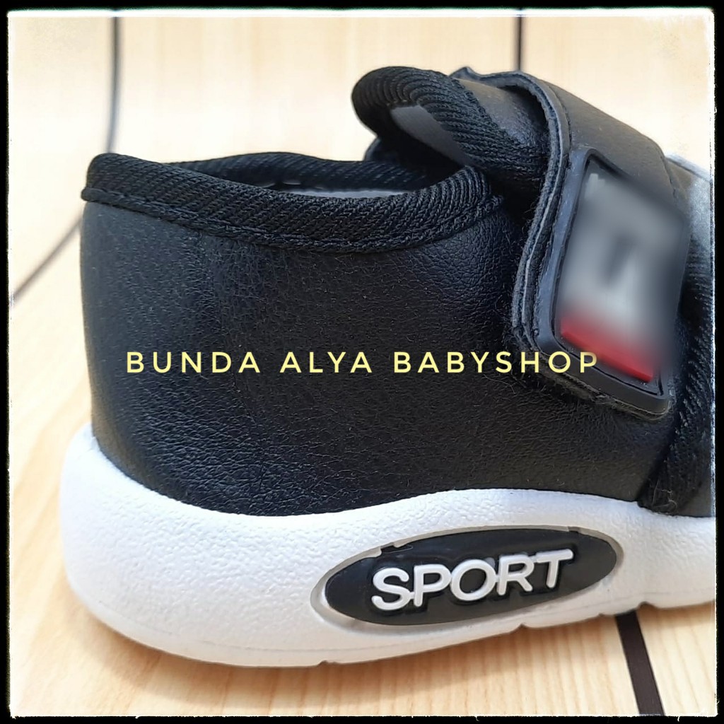 Sepatu Anak Laki Laki IMPORT Usia 6 bulan 1 Tahun HITAM - Sepatu Anak Cowok Belajar Jalan Empuk Lentur Size 16 - 19