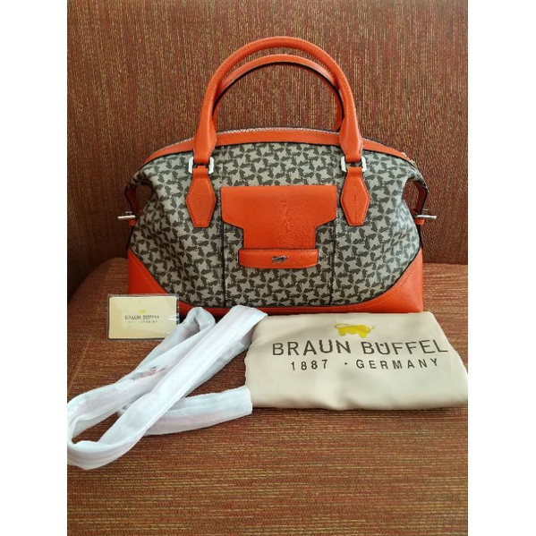 Sale Braun Buffel sling bag (harga nett)