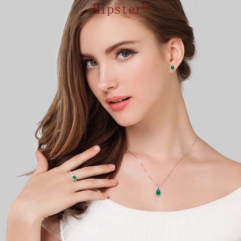 Best-Selling Elegant High-Grade Affordable Luxury Fashion Pear-Shaped Natural Emerald Diamond Pendant Necklace