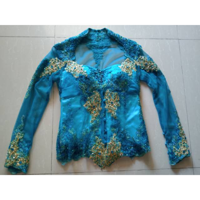 Kebaya Modern Kebaya Pengantin Ekor Second Preloved