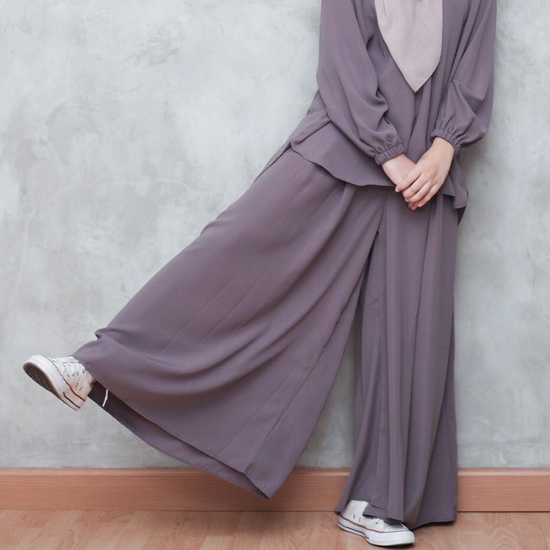 Wide pants Celana Kulot Lebar by riZAru