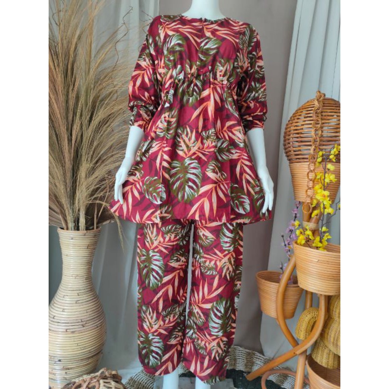 SetCel Rangda Bolong