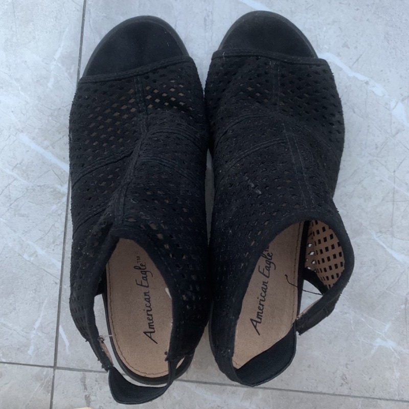 Preloved Sandal Semi Boots Payless