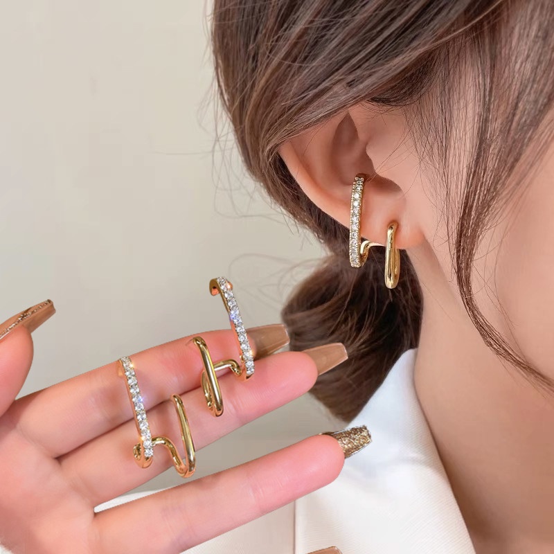 Korea INS Gaya Geometris Memutar Anting Kepribadian Sederhana Vintage Fashion Pesta Perhiasan Wanita Logam Berlian Imitasi Anting 1pasang Cahaya Mewah