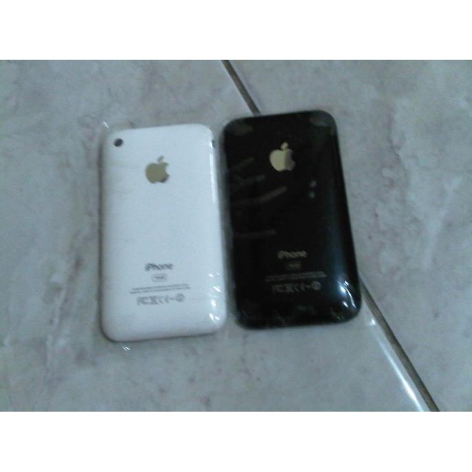CASING BELAKANG / BACK COVER IPHONE 3GS