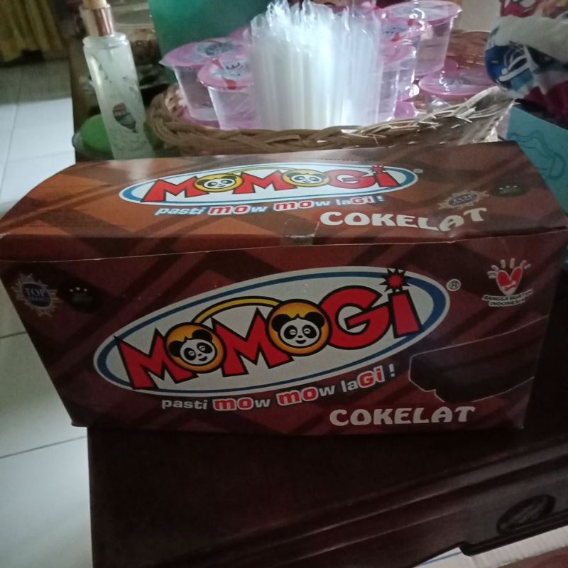 

momogi coklat