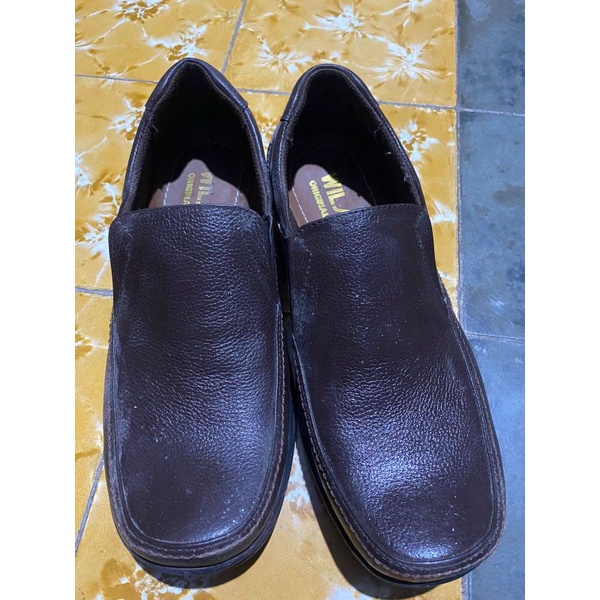 SEPATU KULIT ASLI MAGETAN