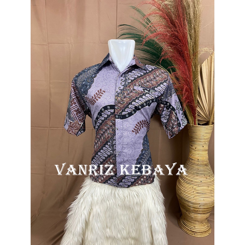 KEMEJA PENDEK BATIK / KEMEJA BATIK KEBAYA / KEMEJA BATIK LENGAN PENDEK / BATIK PRIA LENGAN PENDEK / BATIK PRIA / BATIK LENGAN PENDEK / BATIK COWOK TERBARU