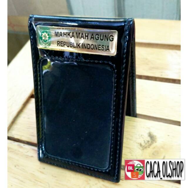 

Card Holder/Nametag Kulit 2sisi Magnet Logo Mahkamah Agung/Polos