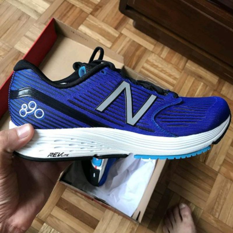 80% off NEW BALANCE M890BB6 ORIGINAL SIZE 40