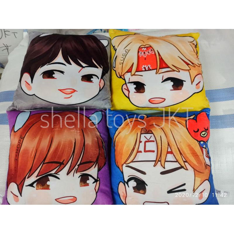 Bantal kotak anime Bts