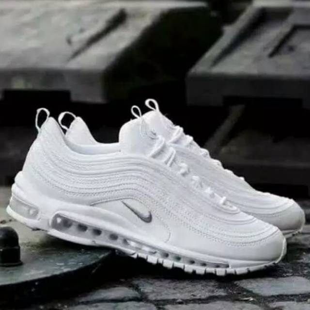 Sepatu Nike cewek Ori