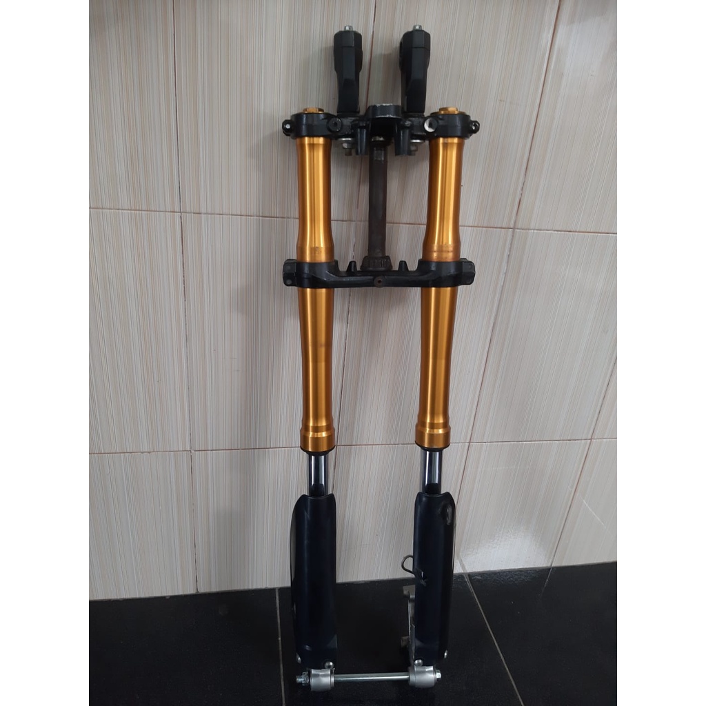 USD DTRACKER NEW SE GOLD ORIGINAL COPOTAN SHOCK DEPAN ORI DT NEW SE PNP KLX TRAIL SUPERMOTO KAWASAKI