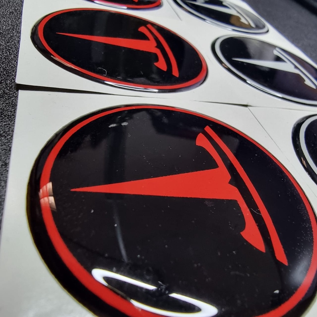 STIKER EMBLEM VELG MOBIL TESLA DIAMETER 65MM LENTUR