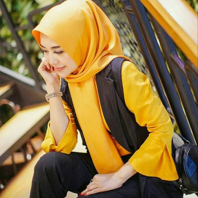 ainisharonzhiewilliam