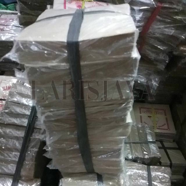 

DISKON MURAH!!! Kertas Lamiansi Coklat 15 x 15 ( TEBAL )