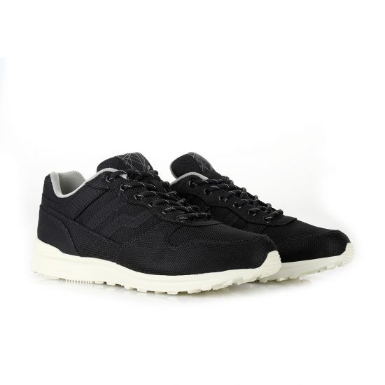 Sepatu Sneaker Uno Piero P20322 Jogger Full Mesh Black Off White