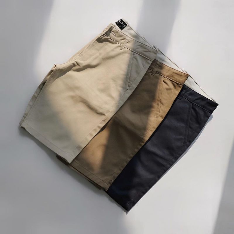 CELANA PENDEK CHINO / SHORT PANT CHINOS PRIA