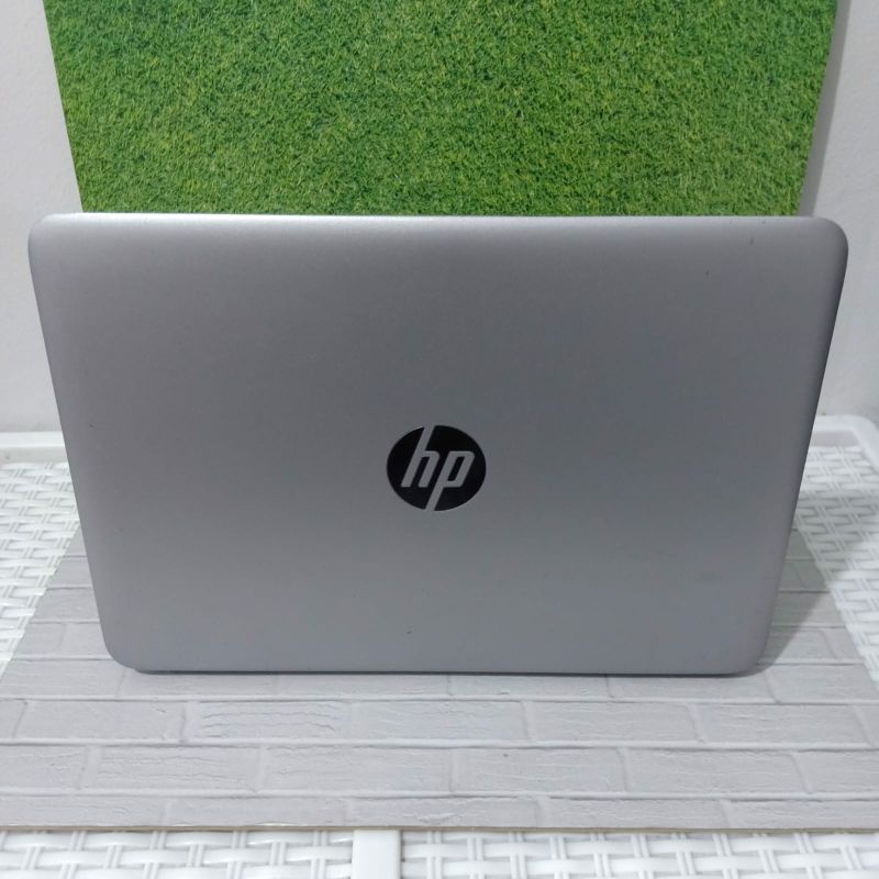 Laptop Hp Elitbook 820 G3 Core i5-6300U Ram 8Gb / SSD 128Gb Gb Body Super slim Mulus Windows 10 ok