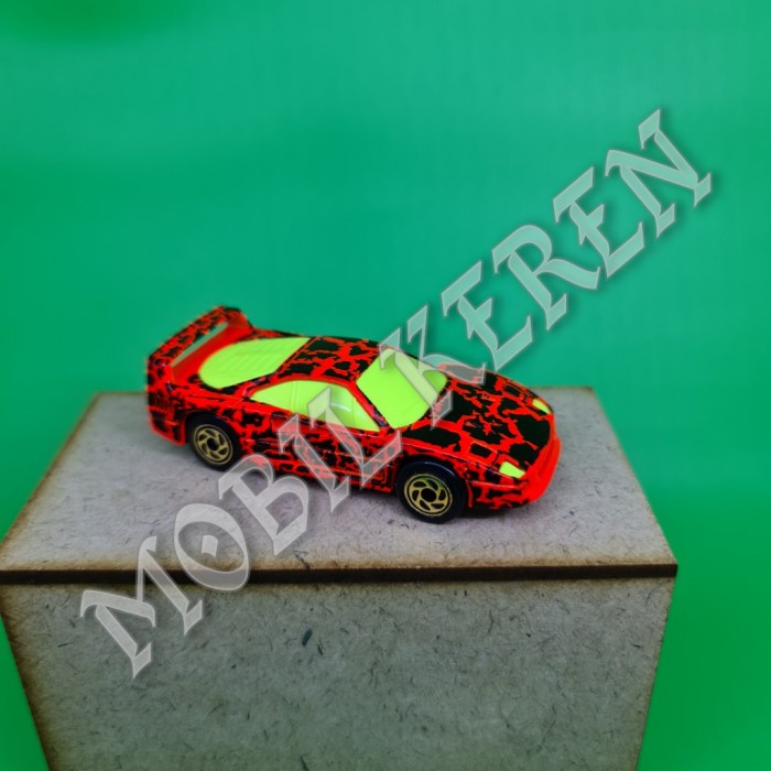 READY Matchbox Loose 1988 1:59 Ferrari F40 Yellow Camouflage BERKUALITAS
