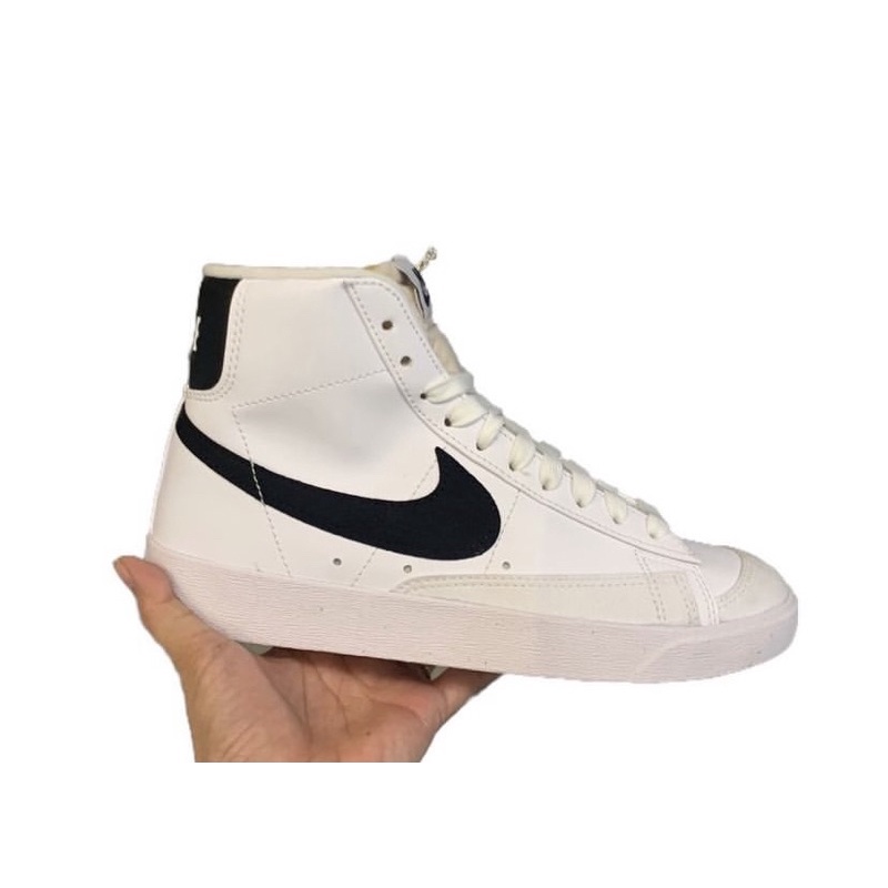 NIKE - Blazer high white