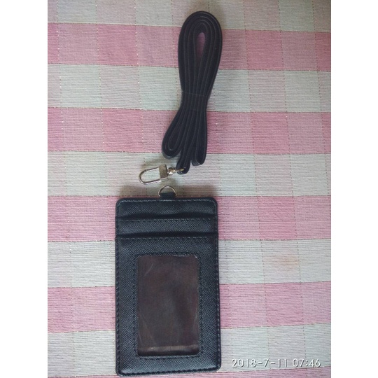 

Bagus Id Card Holder Empat Slot Kartu Name Tag Kulit Non Magnet Terbatas
