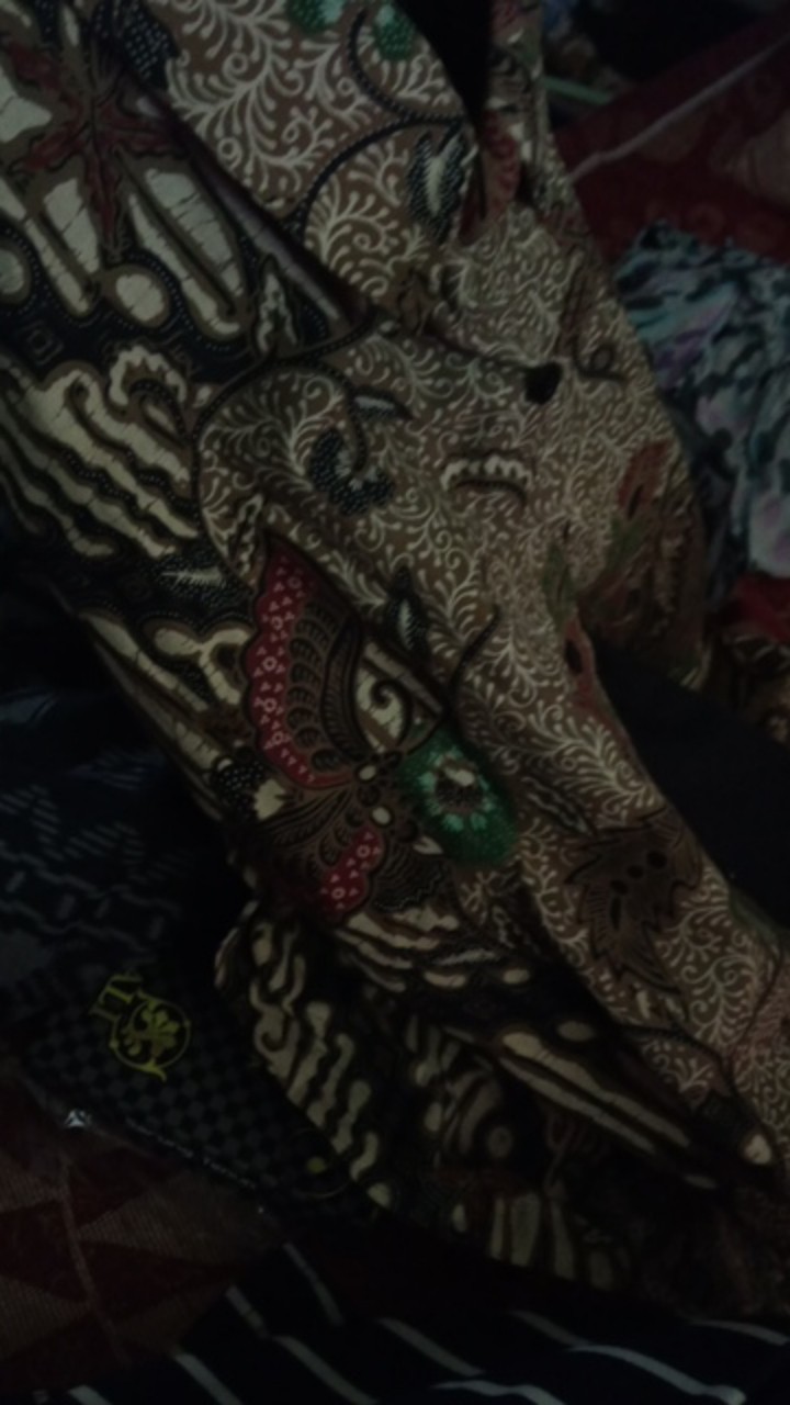 Peksi Luhur Kemeja Batik Full Furing Katun Halus Sragenan