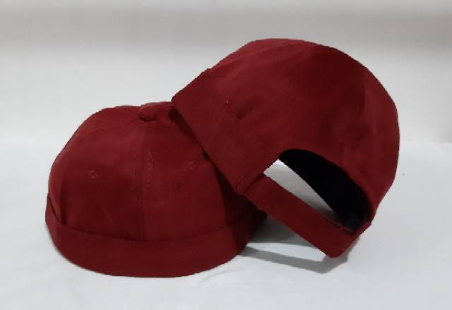 Peci beani MAROON.miki hat.peci kopiah polos.peci anak.peci haji.peci rajut.peci uas.peci sholat