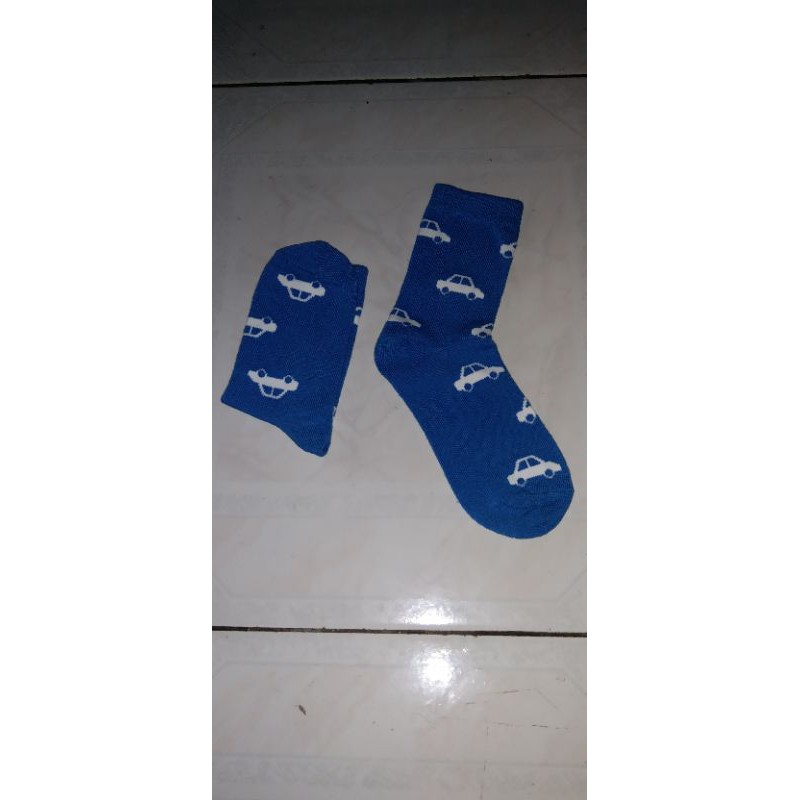 termurah 3 pasang kaos kaki anak TK-sd motif mobil warna cerah bahan grees