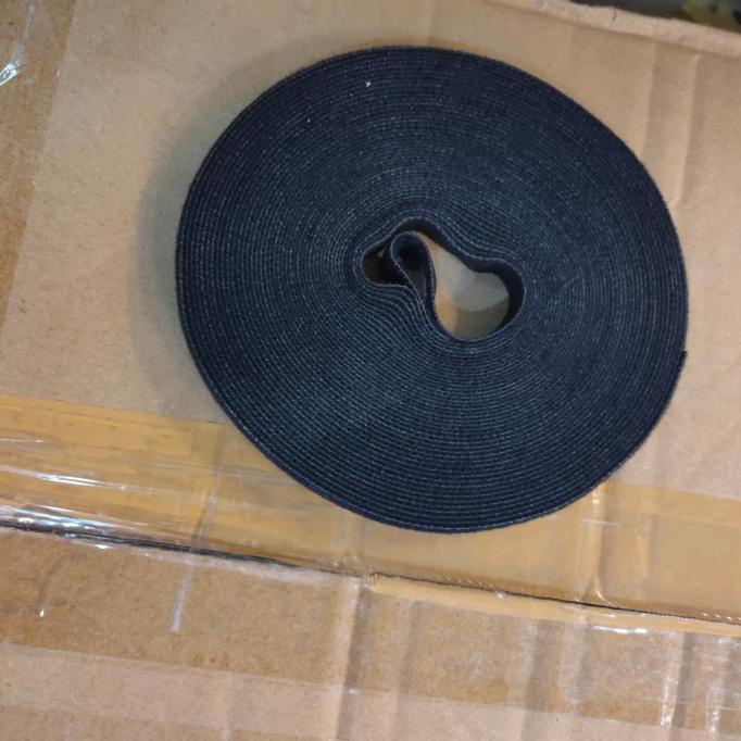 

VELCRO 1 CM PANJANG 10 METER