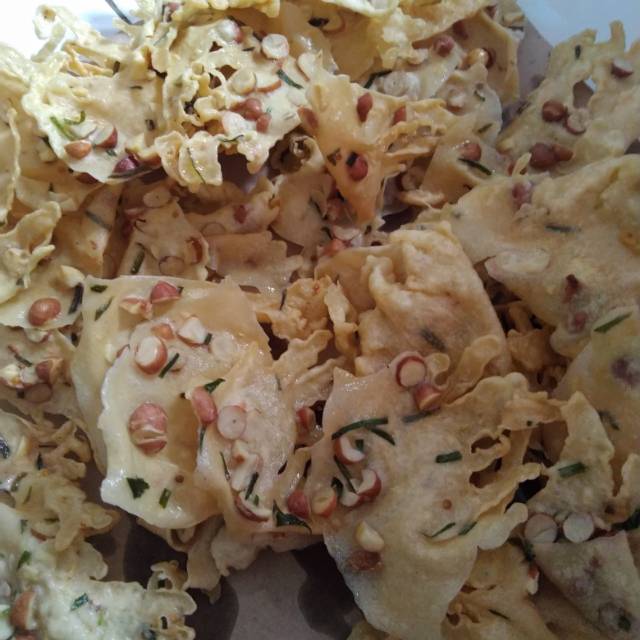 

Peyek kacang "ngemil yuk