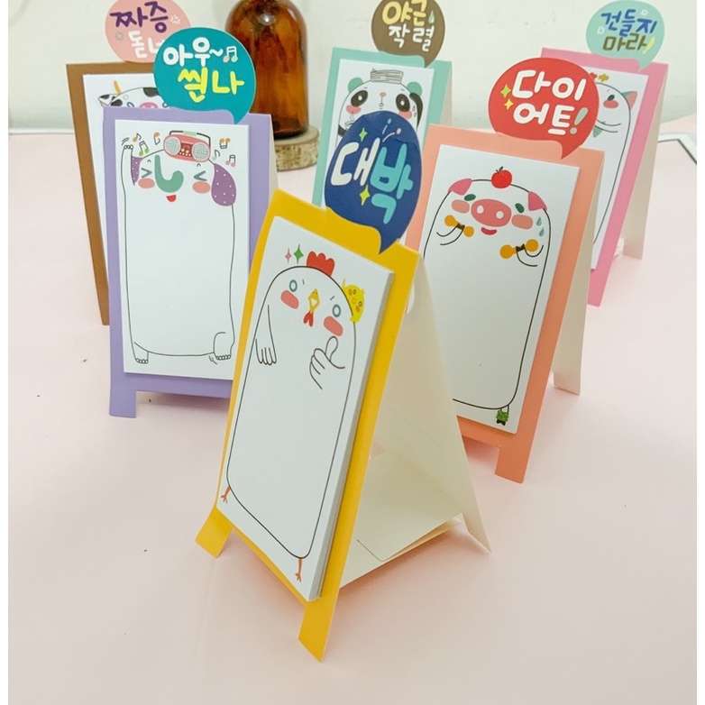

Standing Sticky Notes Memo Tempel Berdiri (Ada Lem)