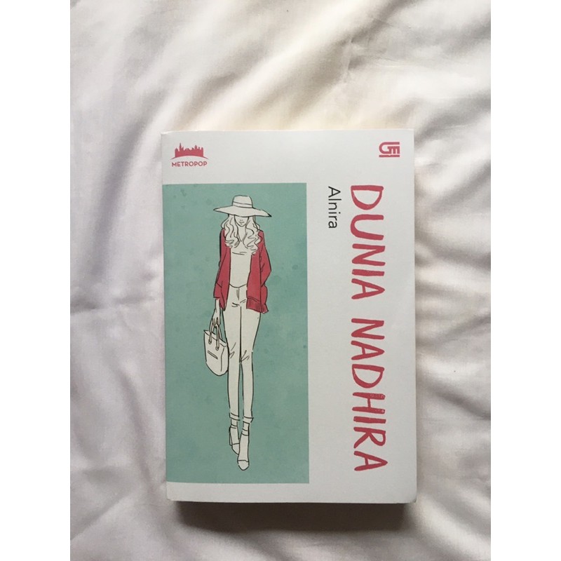 Preloved Dunia Nadhira by Alnira