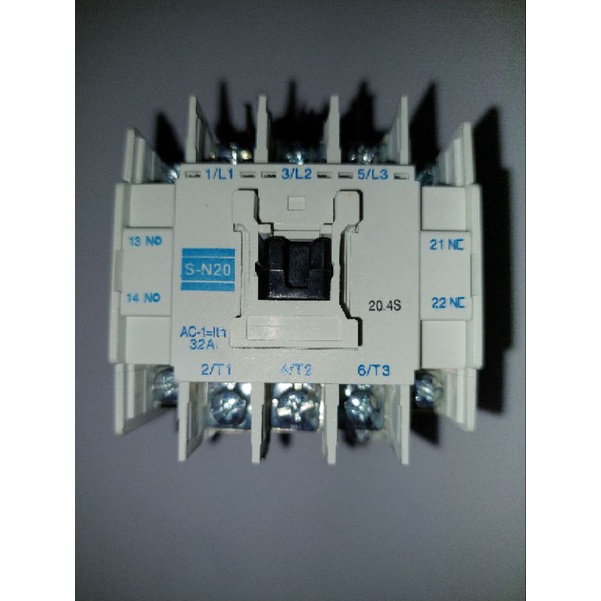 Kontaktor / Magnetic Contactor SN20