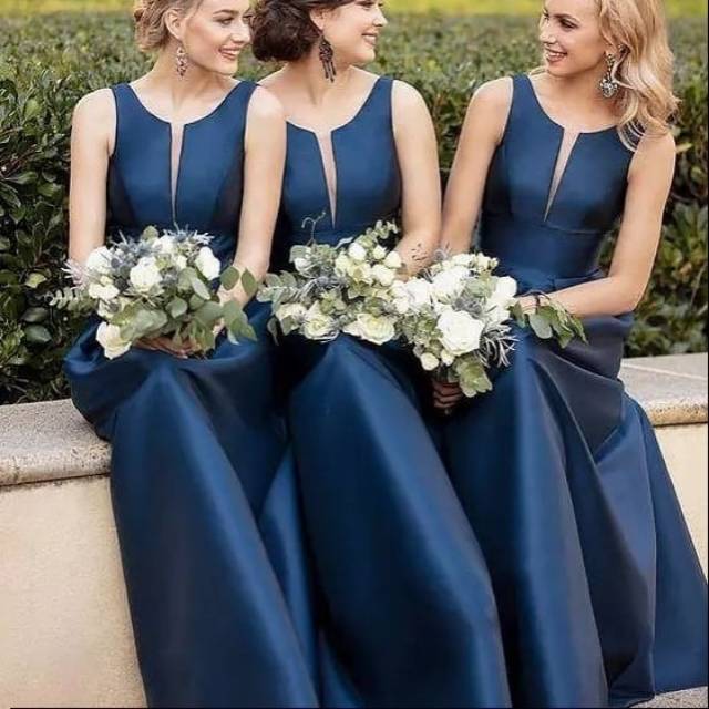 Gaun Pengantin/Gaun Bridesmaid  / pendamping wedding  / navy satin