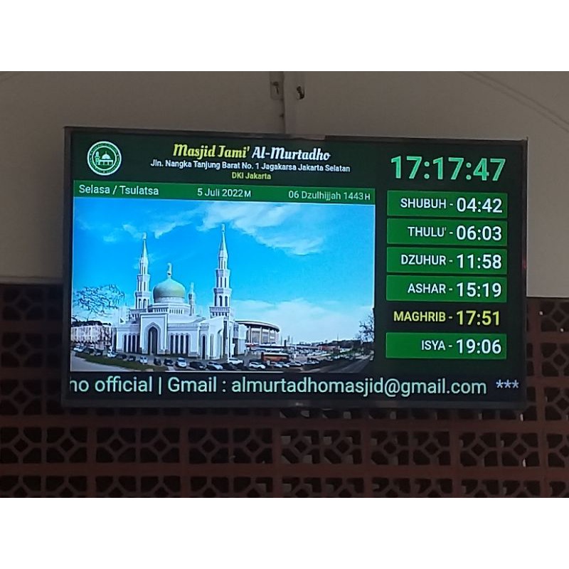 Jam waktu sholat digital running teks jam sholat