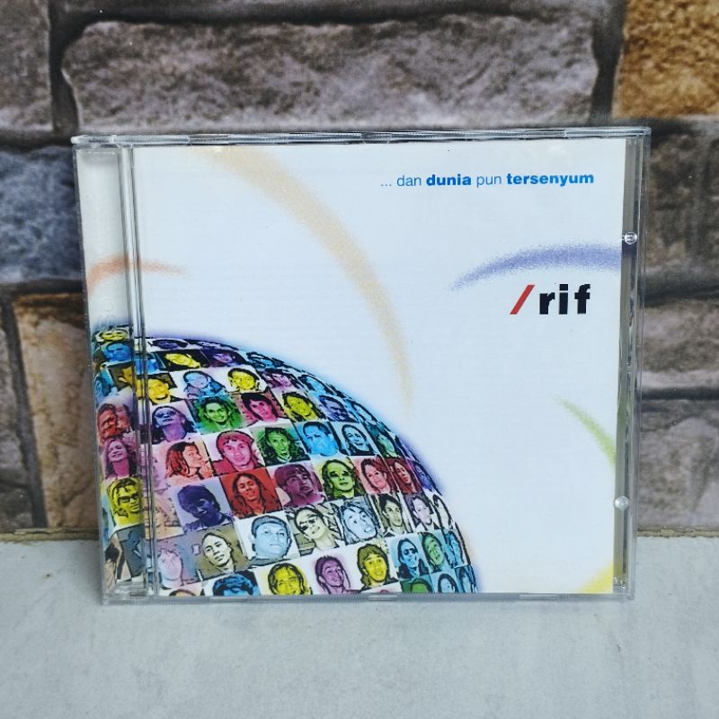 CD rif - dan dunia pun tersenyum