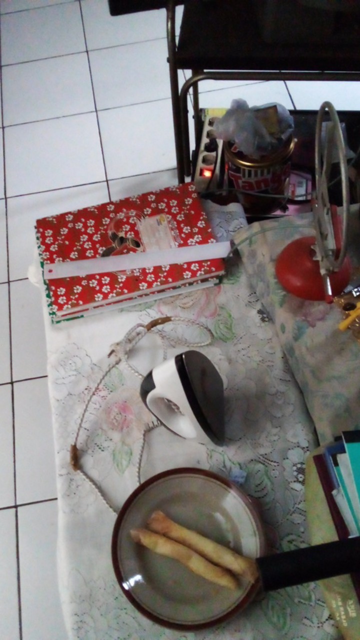 Outer Batik Serut Genes Jelita Tunic Navbor Yelbor Whitbor Creambor Tunik Batik Modern Hrb030 Dolbi