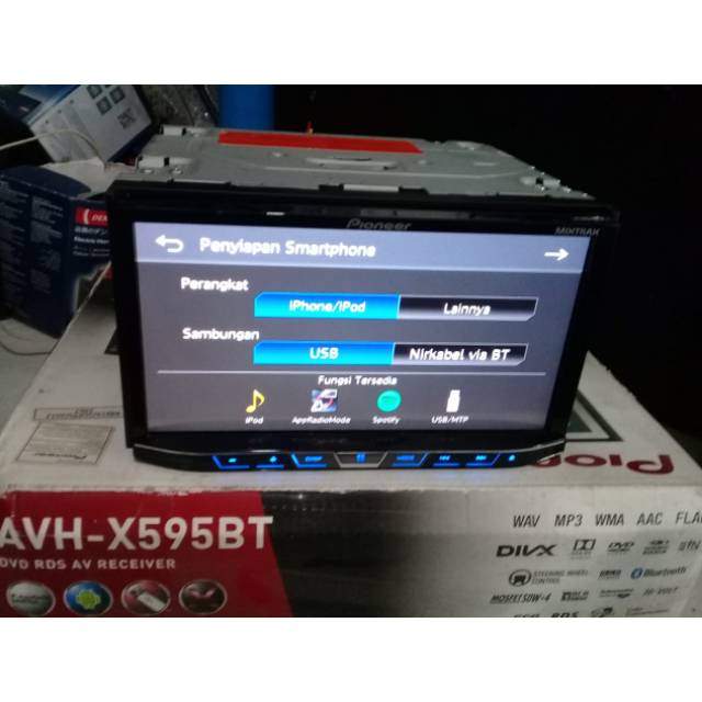 Headunit pioneer AVH X595BT tape doubeldin avh x595bt