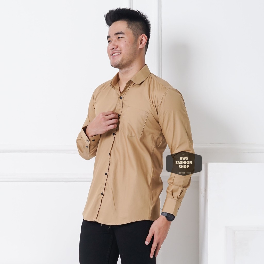 Kemeja Pria Lengan Panjang Polos Khaki Mocca Kemeja Slimfit Kemeja Polos Casual 819 - EightNineTeen