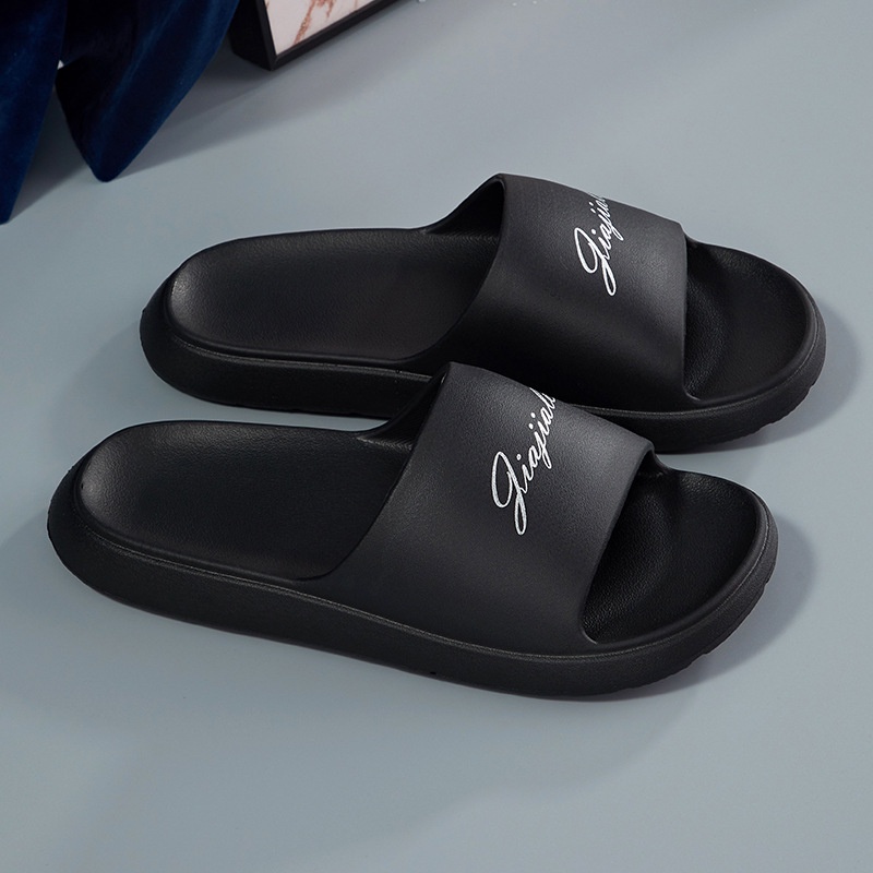 【New】FRS Home 2021 sandal dan sandal gaya baru untuk wanita di musim panas tanpa kaki bau, menebal,