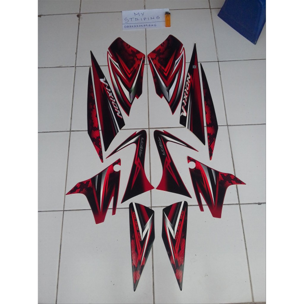 Stiker Vixion old 2008 merah hitam