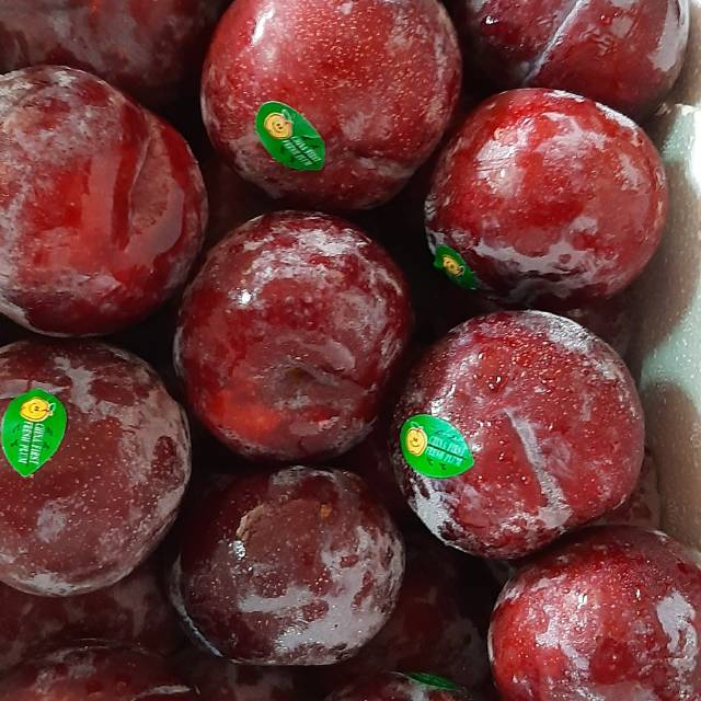 

Buah plum